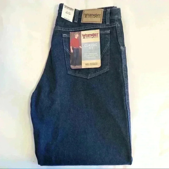 Men’s Wrangler Jeans - Picture 1 of 5